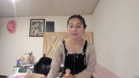 mia kaneee online show from October 18, 12:48 am