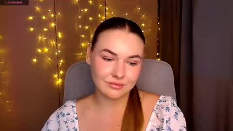 mia_lemm online show from September 20, 10:29 am