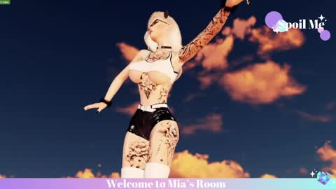 Mia online show from April 2, 6:04 pm