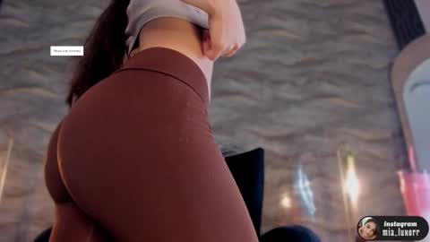 mia_luxor online show from March 19, 11:48 am