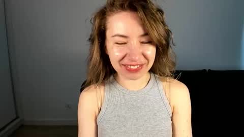 Mia online show from April 29, 6:40 am