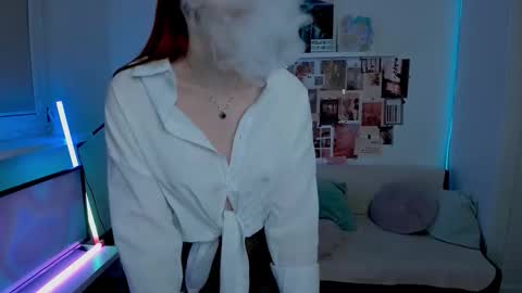 Mia online show from February 11, 2:37 am