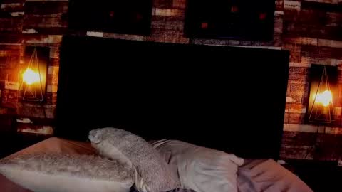 Mia Montier online show from December 19, 1:50 am