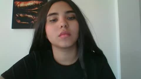 Mia  online show from December 3, 10:12 pm