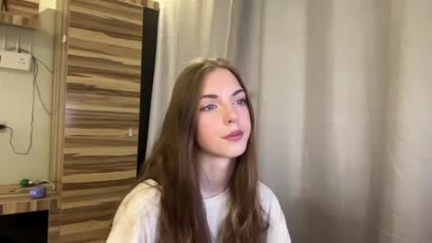 Mia online show from July 16, 6:28 am