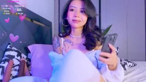 Mia online show from February 11, 8:34 pm