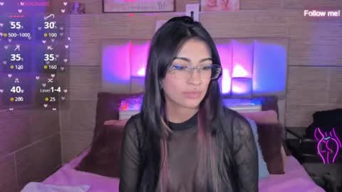 Mia online show from August 3, 12:34 am