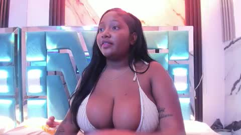 mia_sweette online show from November 21, 1:47 am