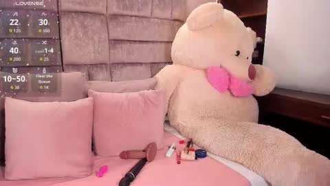 miaa_quinn online show from February 21, 4:15 am