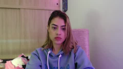 Miia  online show from December 21, 2:01 pm