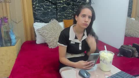 MiaCours online show from April 5, 3:31 pm