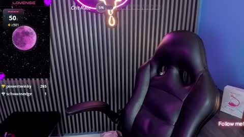    online show from January 12, 5:45 am