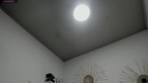 Miah Collins online show from October 2, 11:20 am