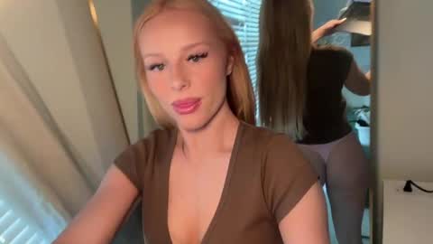 Mia Harper online show from June 4, 8:48 pm
