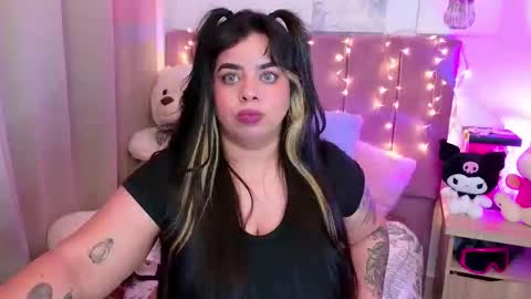 Miah Joness online show from November 14, 11:28 pm