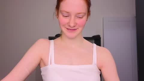 milanaaaa online show from February 18, 6:04 pm