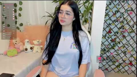 mia 600am-1000am Colombia time online show from February 23, 3:02 am