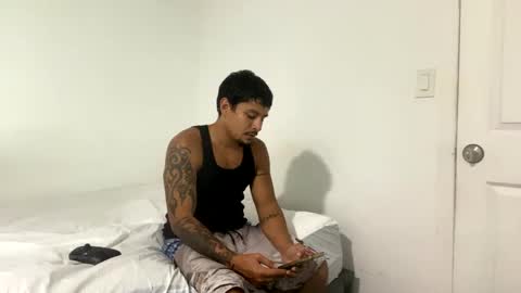 miamiclos1 online show from September 29, 4:00 am