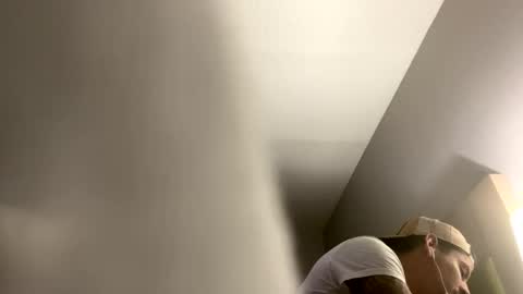 miamiclos1 online show from January 26, 8:03 am