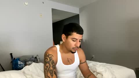 miamiclos1 online show from January 16, 3:02 pm