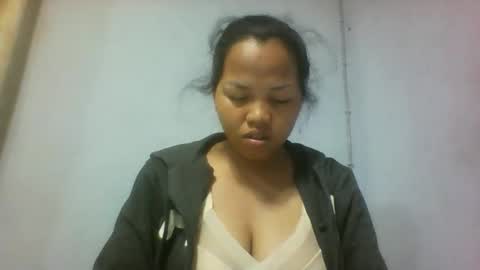 miarii online show from October 31, 4:57 am