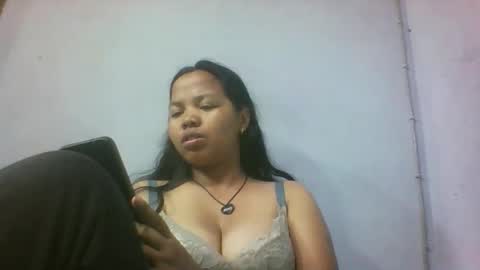 miarii online show from March 22, 9:35 am