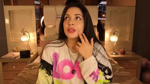 MiaHancock online show from November 6, 11:41 pm