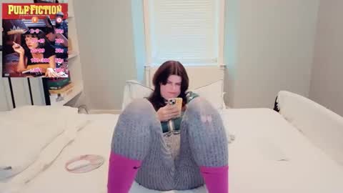 Mia  online show from June 10, 4:39 pm