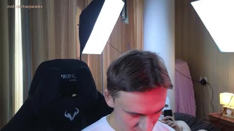 michael_sexdevil online show from September 16, 11:45 am