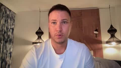 Michael J Cox online show from May 11, 12:17 am