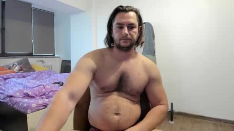 michaelragnar90 online show from December 14, 8:20 am