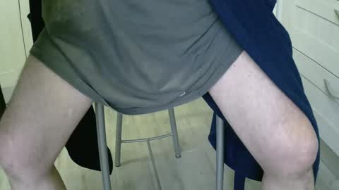 michelclaude online show from December 13, 10:30 am