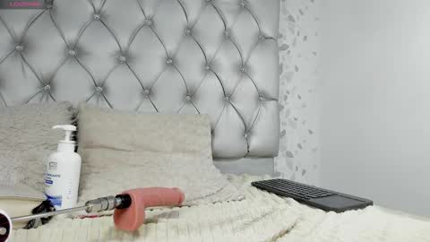 michelle perla online show from September 27, 9:34 pm