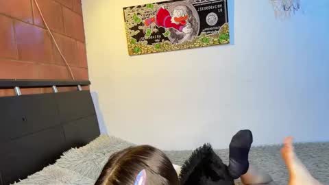 michellepetitte online show from March 7, 6:35 am