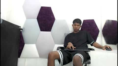 Mick storm online show from November 23, 7:01 pm