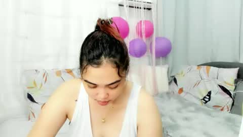 Bunny 3 online show from November 27, 6:26 pm