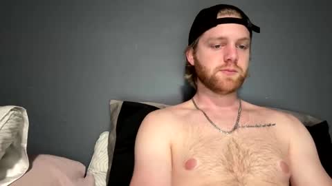 SexyLatinaCouple online show from March 23, 2:27 am