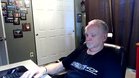 midwestdad09 online show from March 3, 7:54 pm