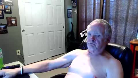 midwestdad09 online show from April 2, 6:37 pm