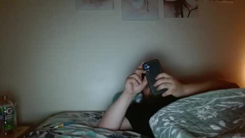 Miggy online show from March 15, 8:40 am