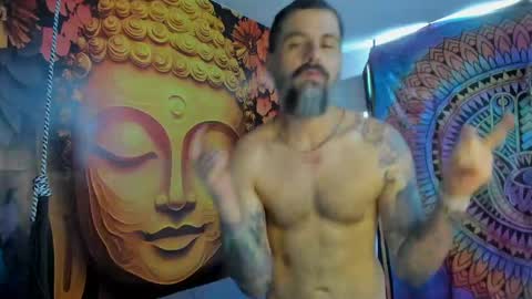 Miguel Angel online show from May 26, 2:01 pm