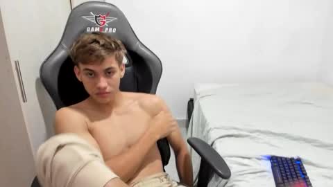 Miguel Hernandez online show from October 23, 12:06 pm