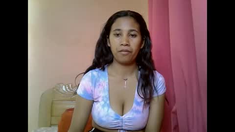 mihpretties online show from April 16, 7:08 am