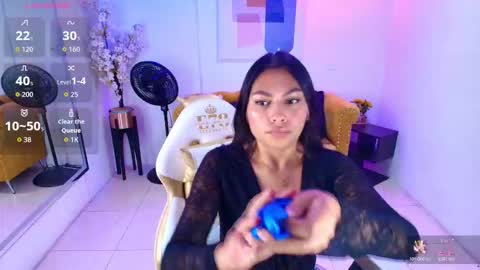 MIIA COLLINS online show from February 25, 12:20 pm