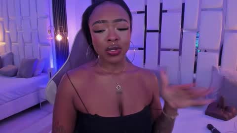 Miia Schwarz  online show from November 20, 11:46 pm