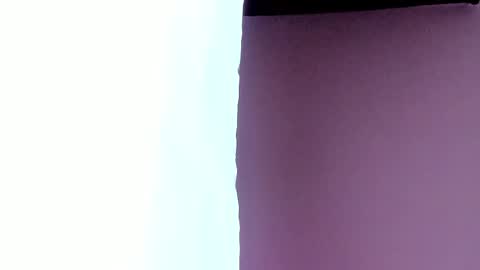 Mia online show from March 4, 5:03 pm