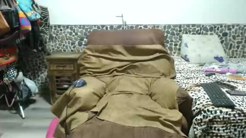 Miilu74 online show from May 18, 4:07 am