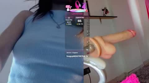 miis_beella online show from March 20, 8:47 pm