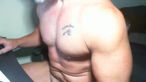 mik_meadows online show from May 2, 7:36 am