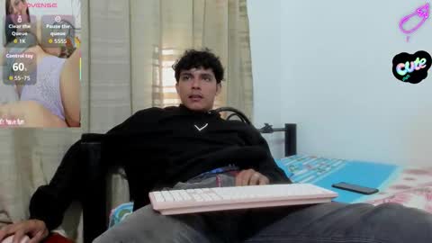 mikael_stor online show from November 12, 1:02 pm